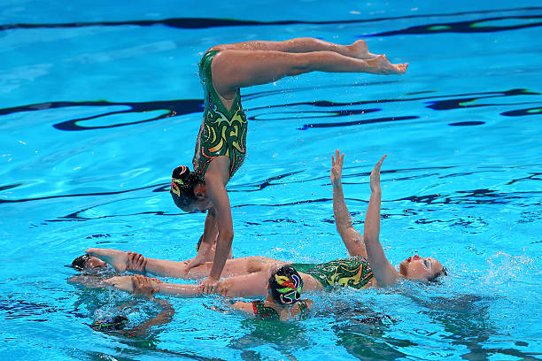 馬拉松男子世界紀(jì)錄：突破2小時大關(guān)的傳奇