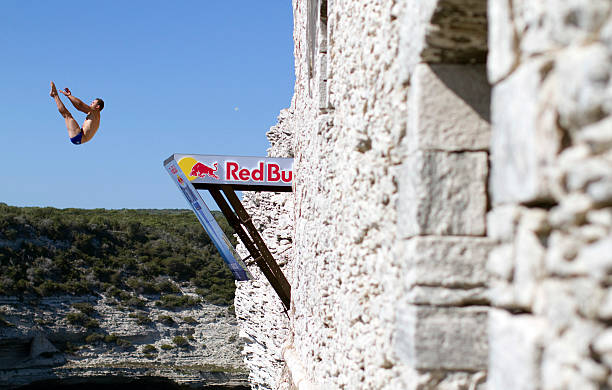 從郭晶晶的面相看她的貴人運(yùn)與人生轉(zhuǎn)折點(diǎn)