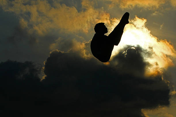 梁勁松與伏明霞：昔日跳水情侶的現(xiàn)狀揭秘