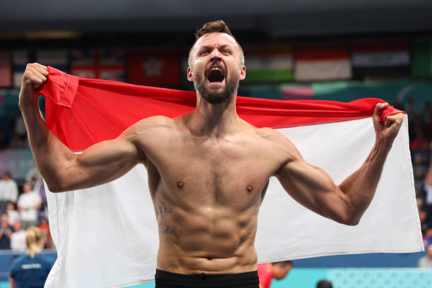 乒乓球直播室訪談：對話奧運(yùn)冠軍，分享賽場故事