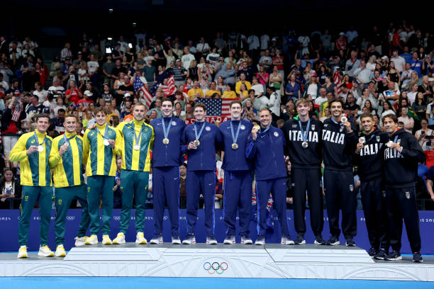 蝶泳動作詳解：從打腿到手臂配合的視頻教學