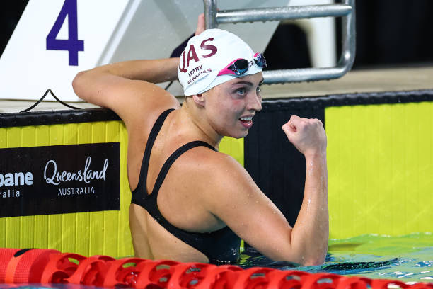 現(xiàn)代室內(nèi)游泳池效果圖大全，高清收藏版