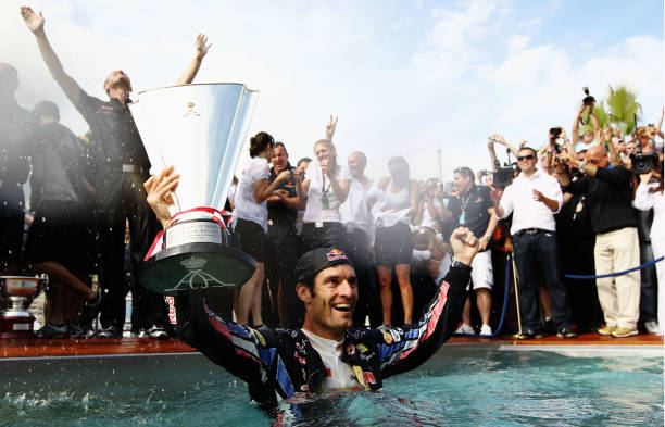 公共游泳池的安全布局與設(shè)施配置標(biāo)準(zhǔn)