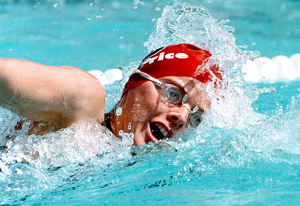 朱一龍游泳照曝光，水中姿態(tài)盡顯男神魅力