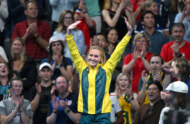 游泳對腰椎間盤突出女性的康復(fù)效果及科學(xué)建議