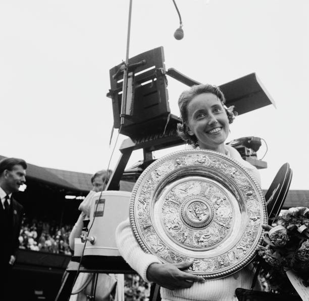 澳網(wǎng)精彩賽事，愛奇藝直播獨家呈現(xiàn)，免費觀看！