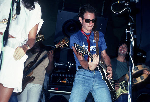 國際米蘭2023-24賽季主場球衣正式發(fā)布：經(jīng)典藍(lán)黑條紋回歸