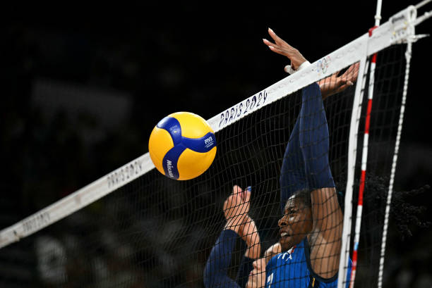 排球之夜！CCTV5今晚直播，中國隊能否再創(chuàng)輝煌？