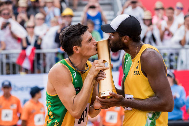 排球比賽場地的布局與功能區(qū)域介紹