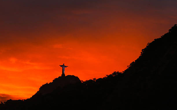 排球輪轉(zhuǎn)系統(tǒng)：從站位到換位的完整指南