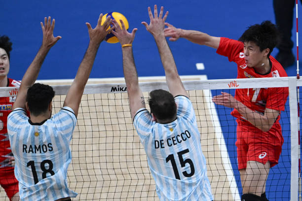 中考排球滿分攻略，從基礎(chǔ)到實(shí)戰(zhàn)全解析！