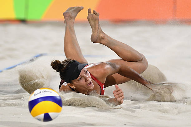 中央5排球回放：中國(guó)女排的榮耀時(shí)刻