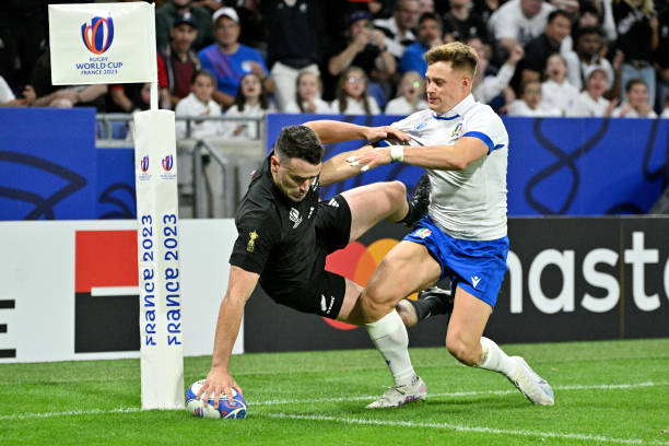 疫情影響下的預(yù)選賽：賽程調(diào)整與空場比賽的特殊規(guī)則