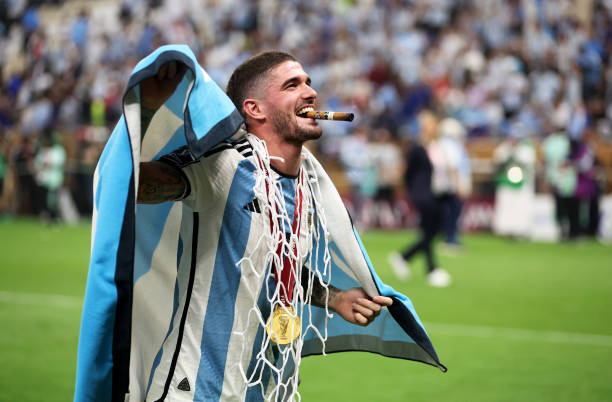 世界杯首次冬季舉辦：卡塔爾的氣候挑戰(zhàn)與應(yīng)對